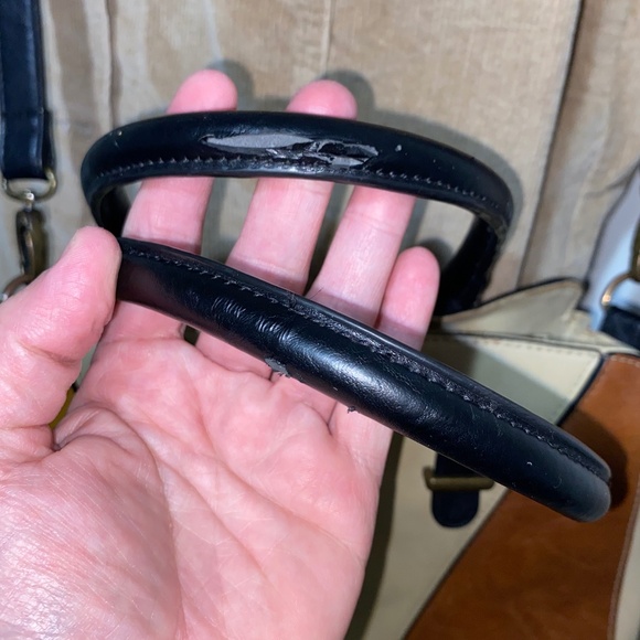 STEVE MADDEN Multic Shoulder Bag w Multiple Compartments Preowned - Picture 4 of 7